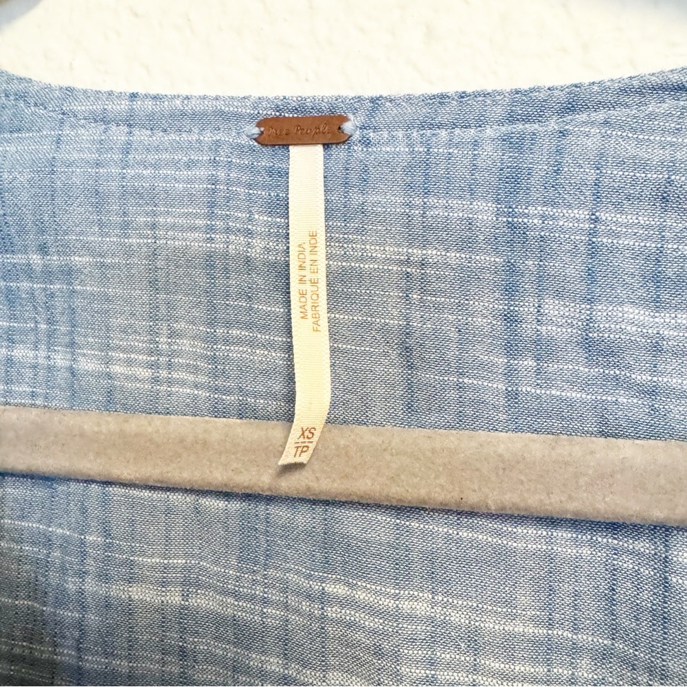 Free People Tallulah Embroidered Blue Babydoll Top Size XS - Picture 3 of 5